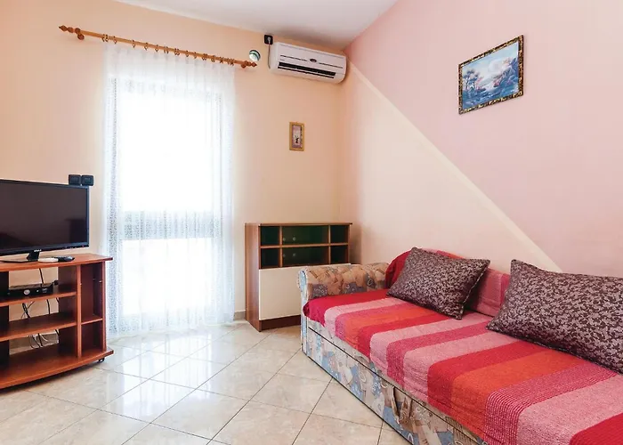 Appartement Three-bedroom In